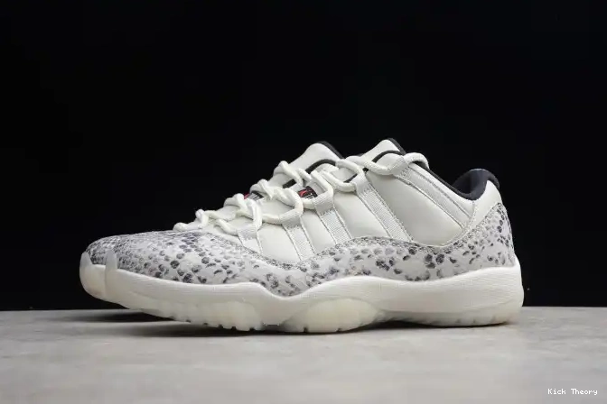 Kick Theory Light Low Bone Air 11 Jordan SE CD6846-002 Snake 0619